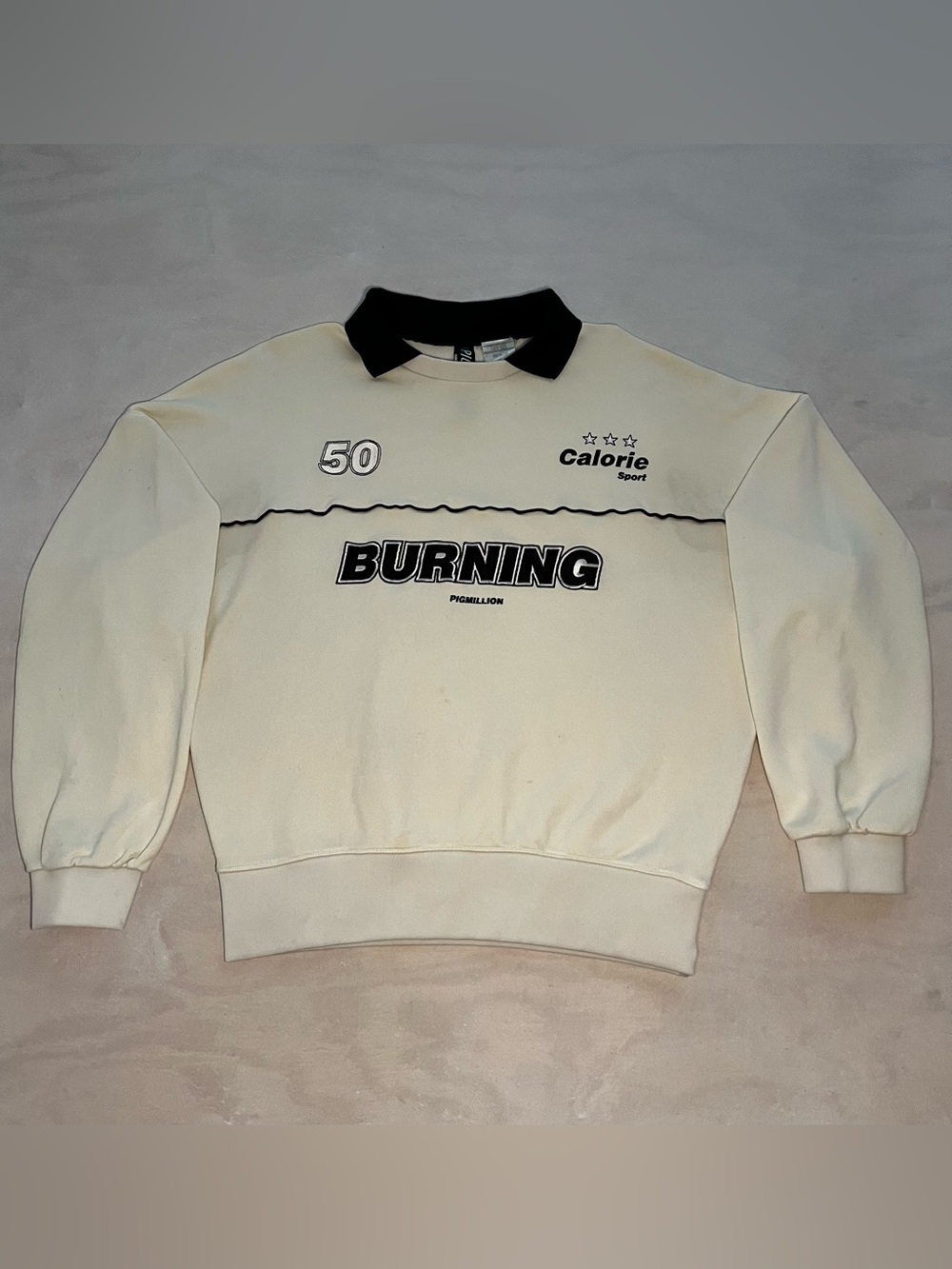 Pigmillion Calorie Sport Burning Pullover Sweatshirt White Black Collar Free SZ
